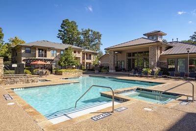Clubhouse and Pool (daytime) | The Bridges on Kinsey apts in Tyler, TX 75703